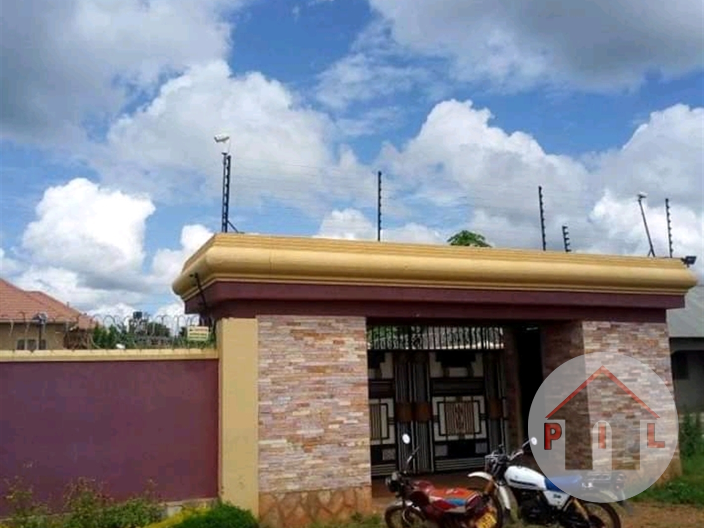 Bungalow for sale in Kiwenda Wakiso