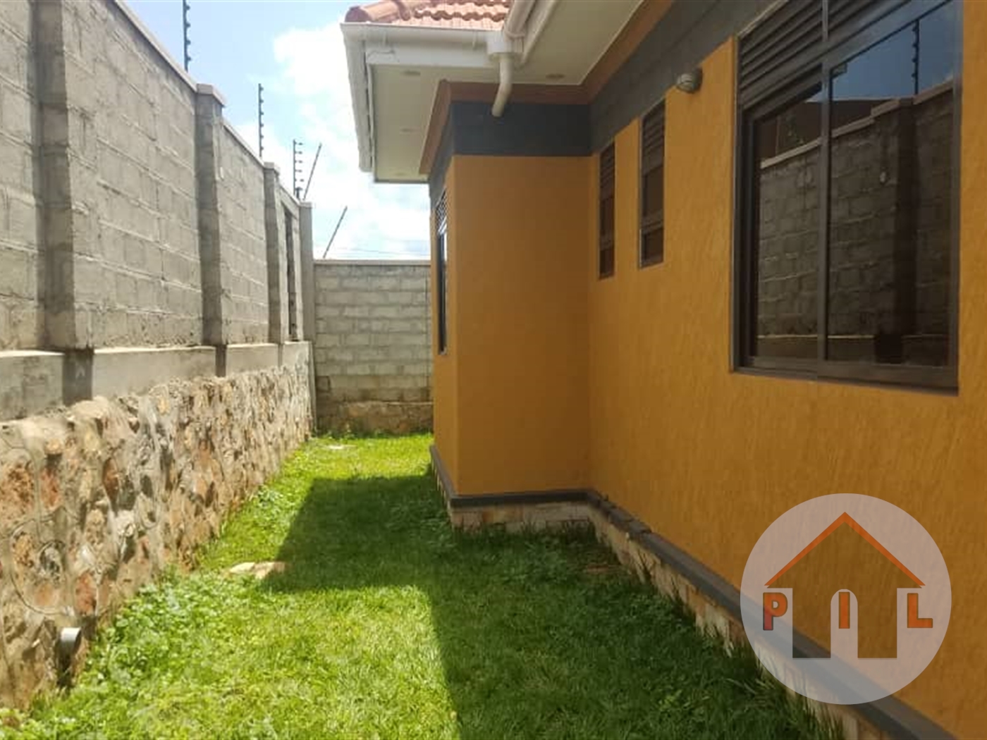 Bungalow for sale in Kira Wakiso