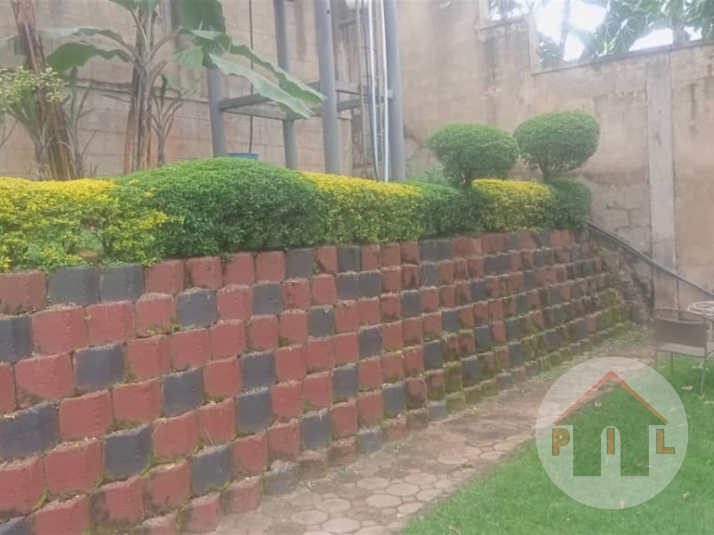 Bungalow for sale in Seguku Wakiso