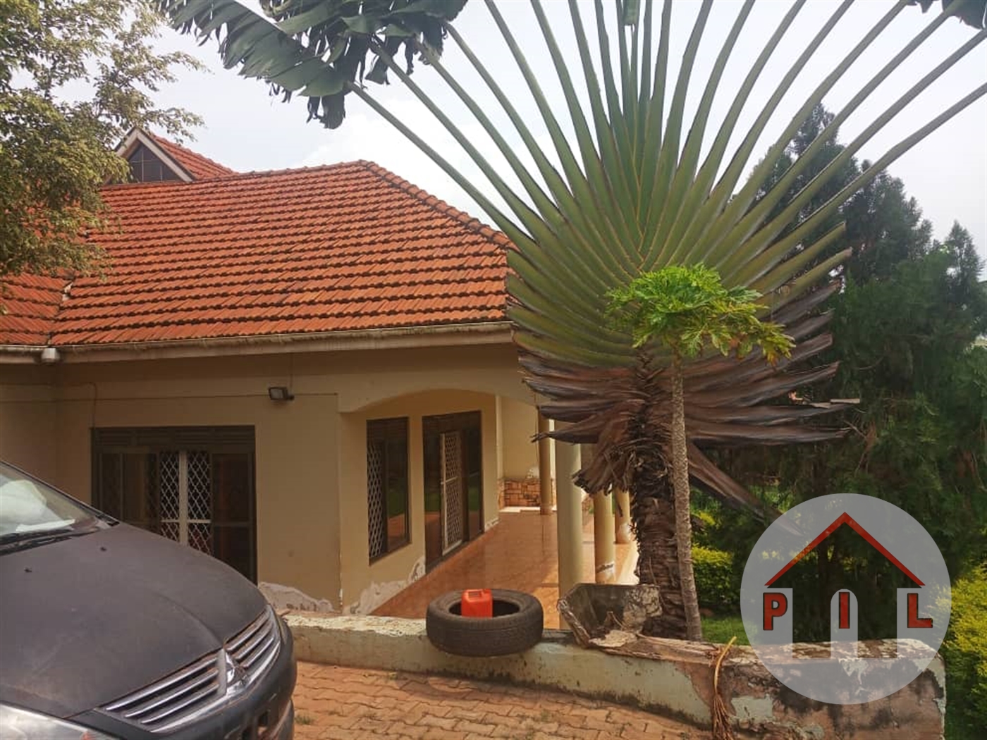 Bungalow for sale in Munyonyo Kampala