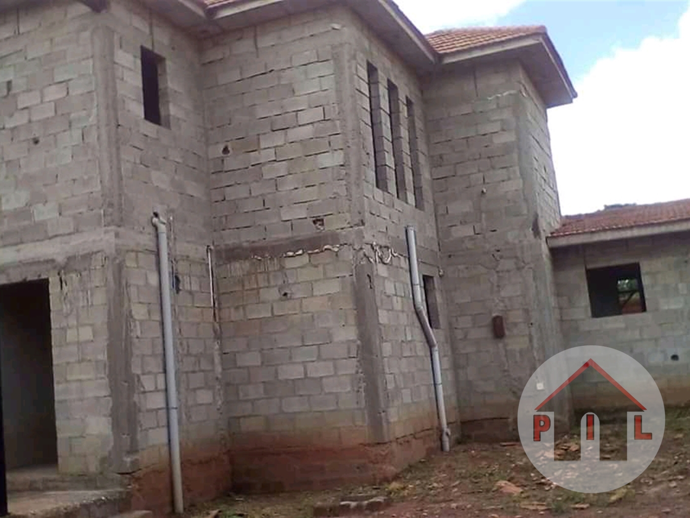 Shell House for sale in Kasangati Wakiso