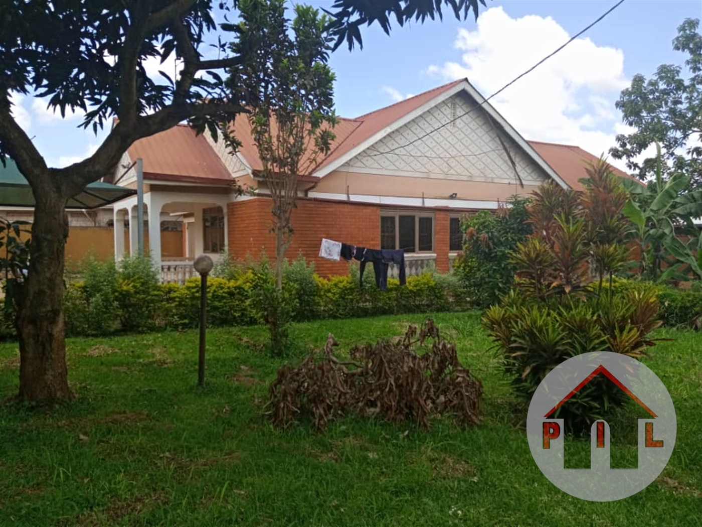 Bungalow for sale in Kiwanga Wakiso