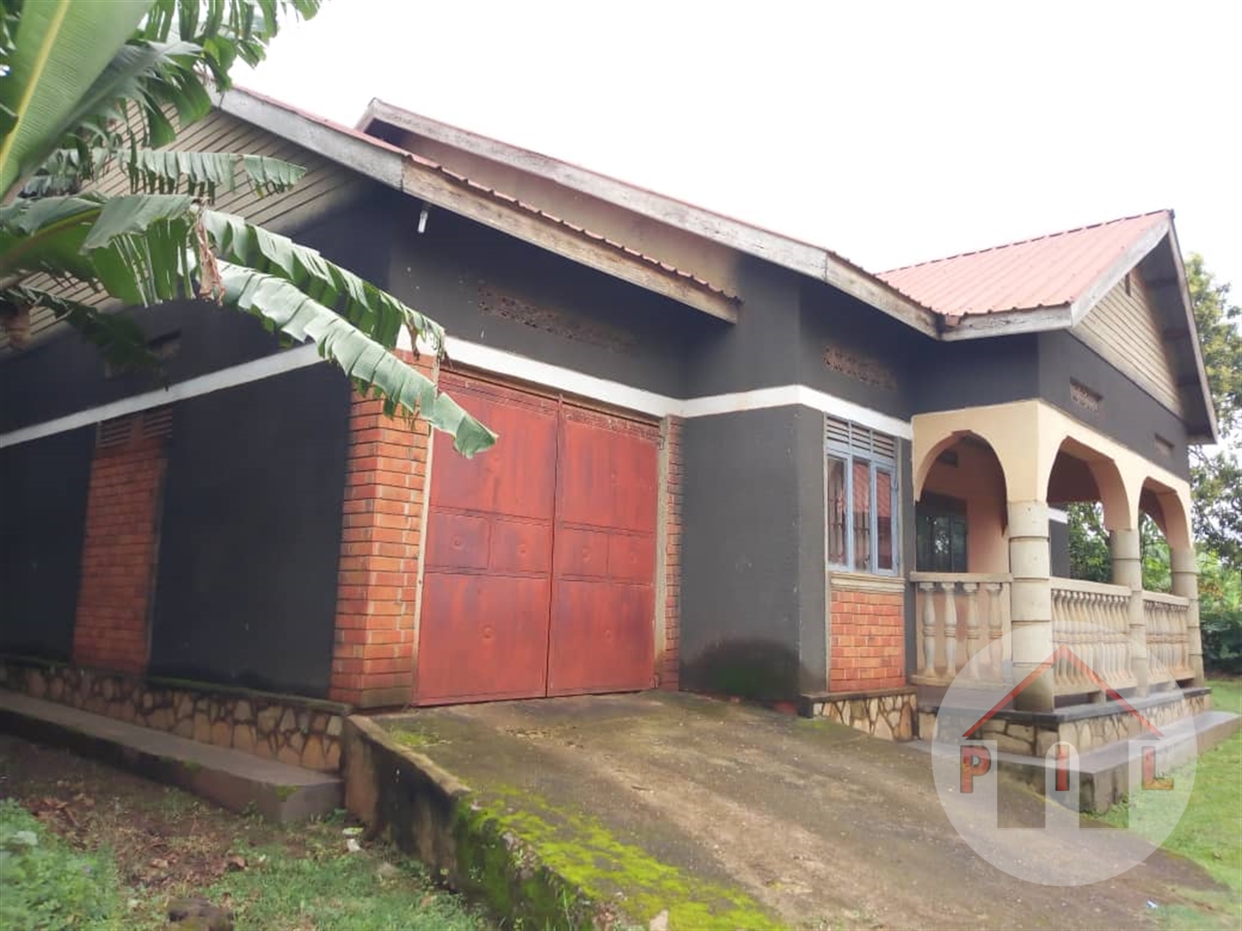 Bungalow for sale in Kirinya Wakiso