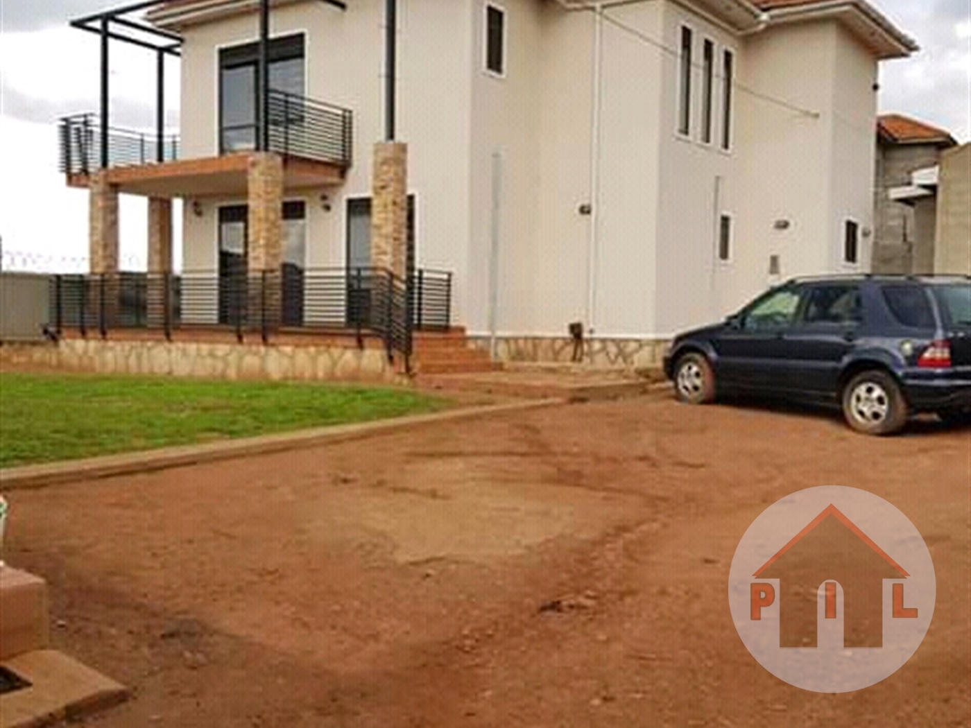 Storeyed house for sale in Kasangati Wakiso