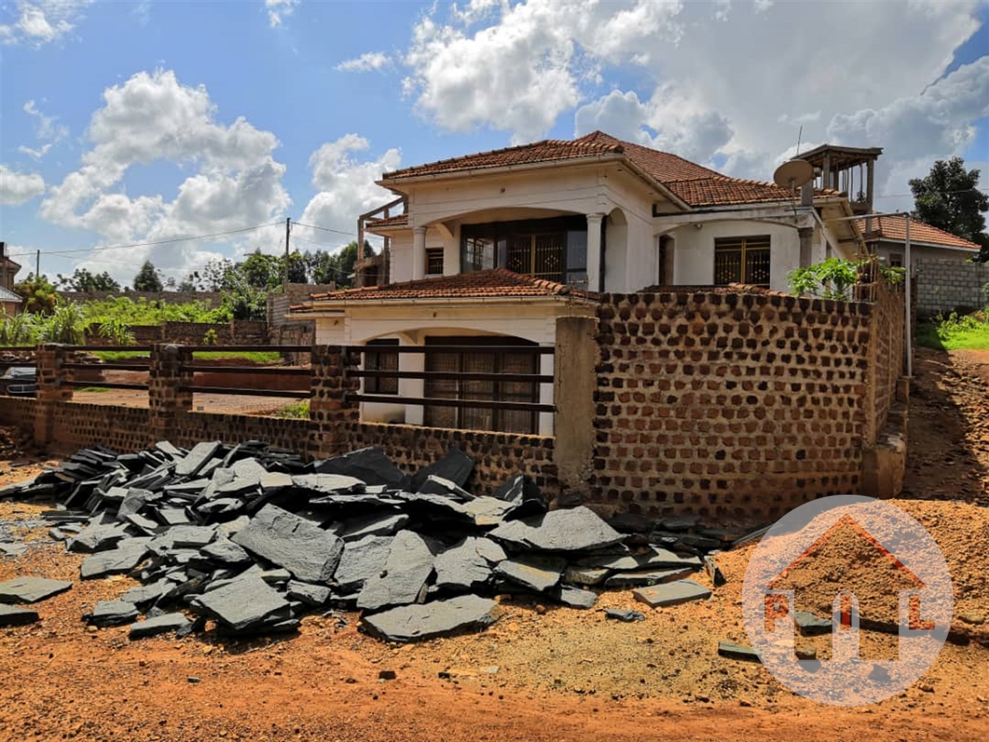 Shell House for sale in Namugongo Wakiso