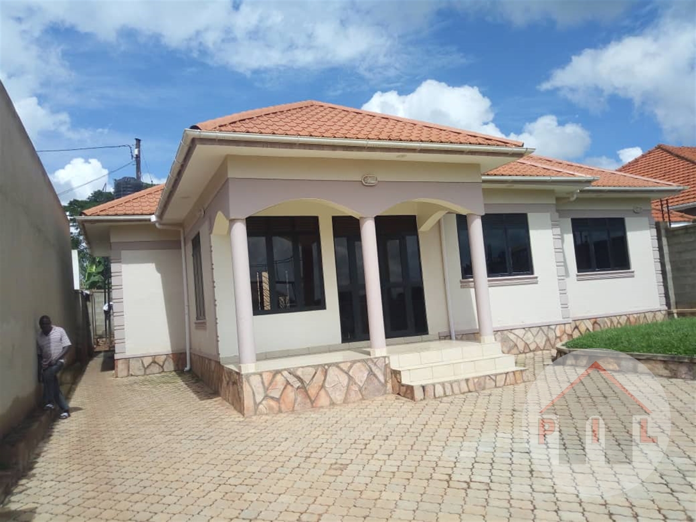 Bungalow for sale in Kira Wakiso