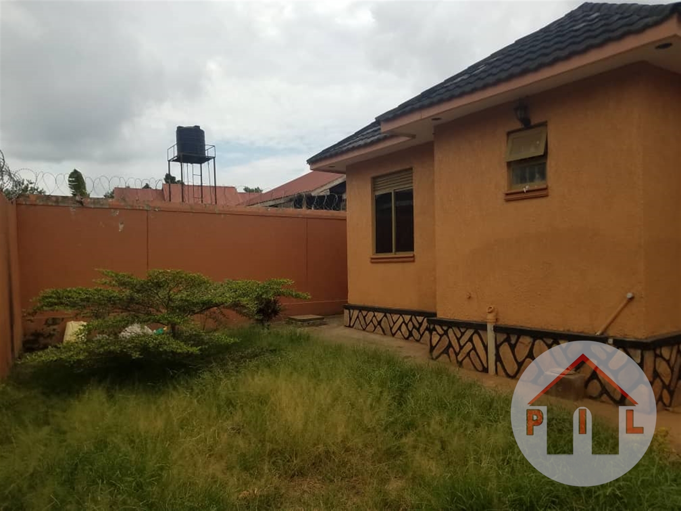 Bungalow for sale in Seeta Mukono