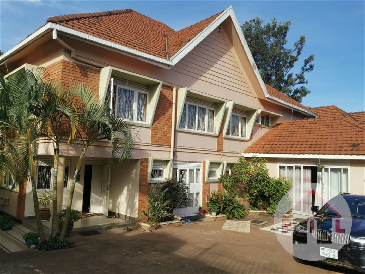 Storeyed house for sale in Muyenga Kampala