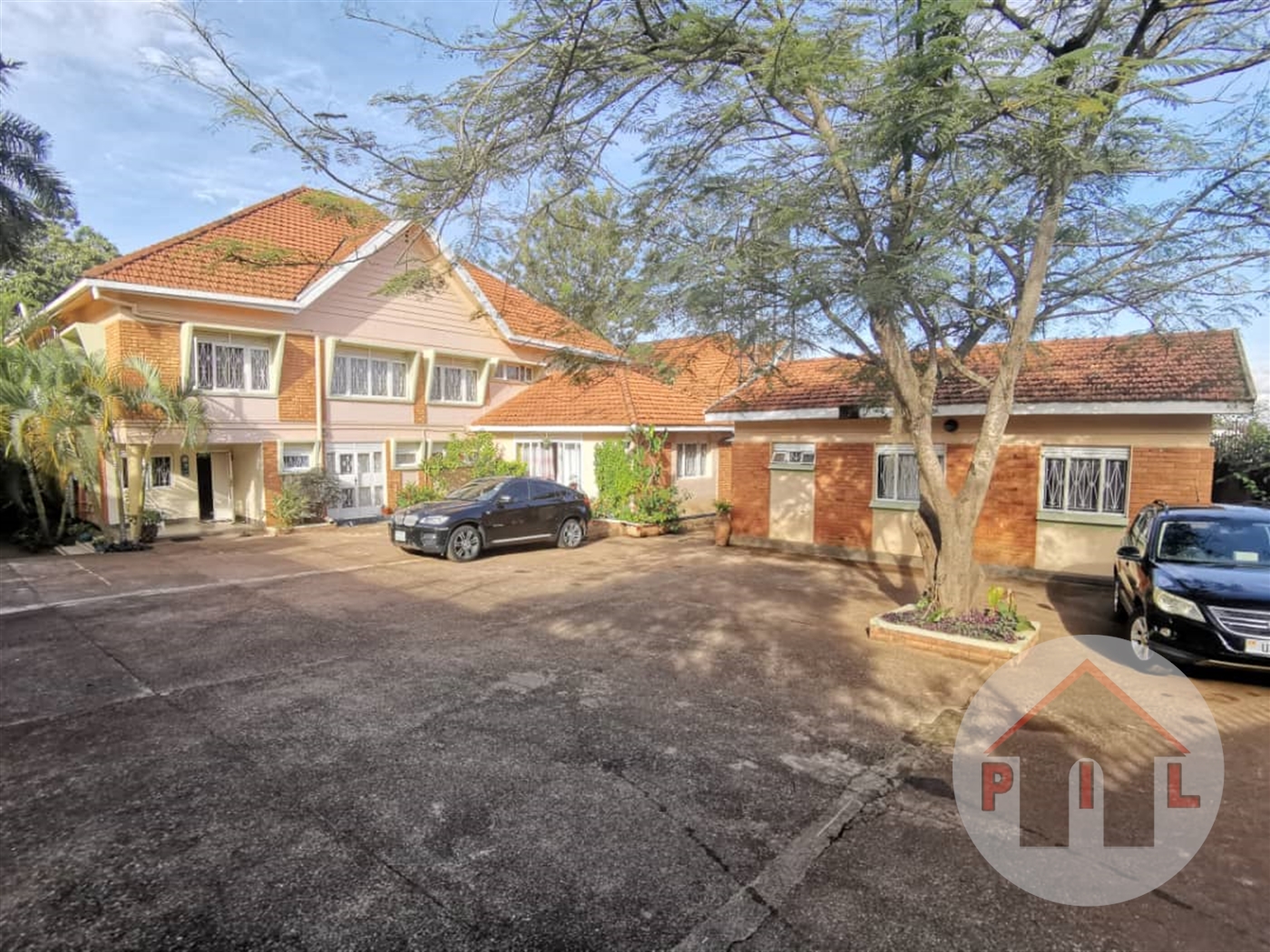 Storeyed house for sale in Muyenga Kampala