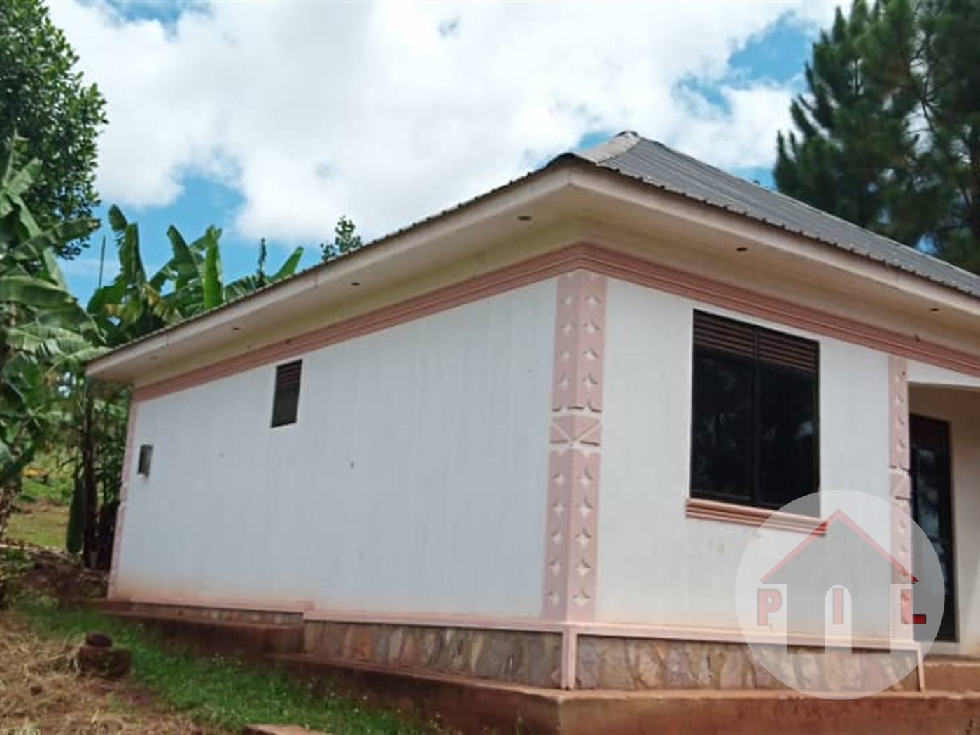 Bungalow for sale in Kawuku Wakiso