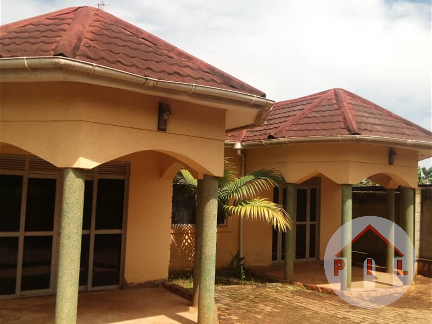 Bungalow for sale in Kiwango Wakiso