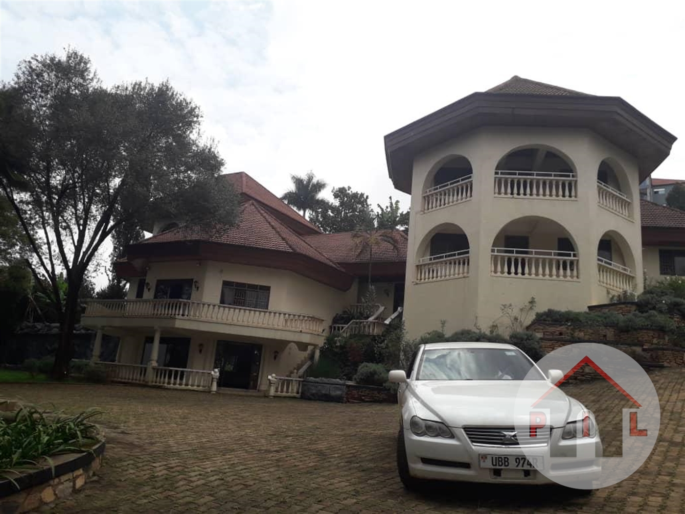 Mansion for sale in Naguru Kampala