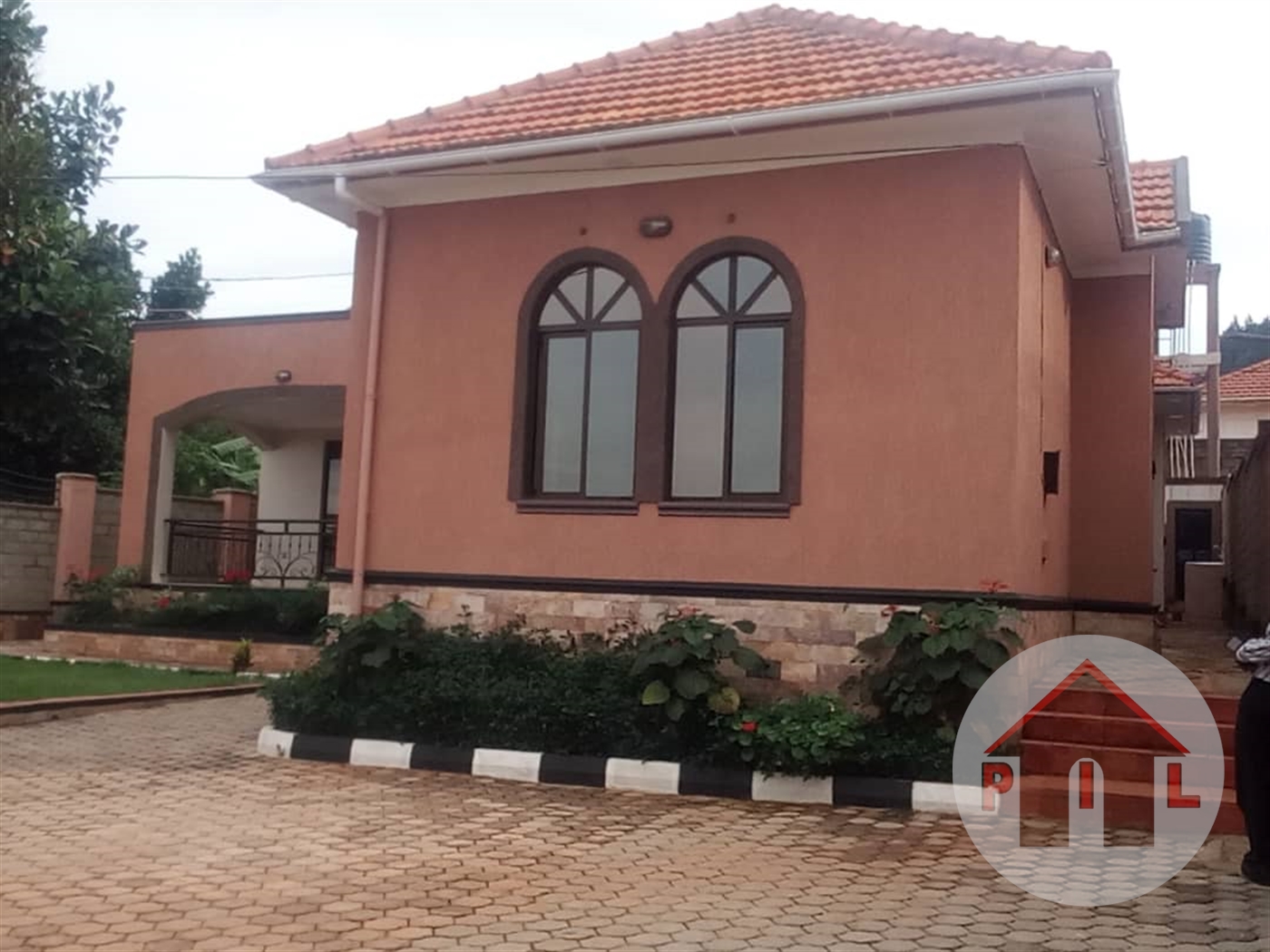 Bungalow for sale in Kitende Wakiso