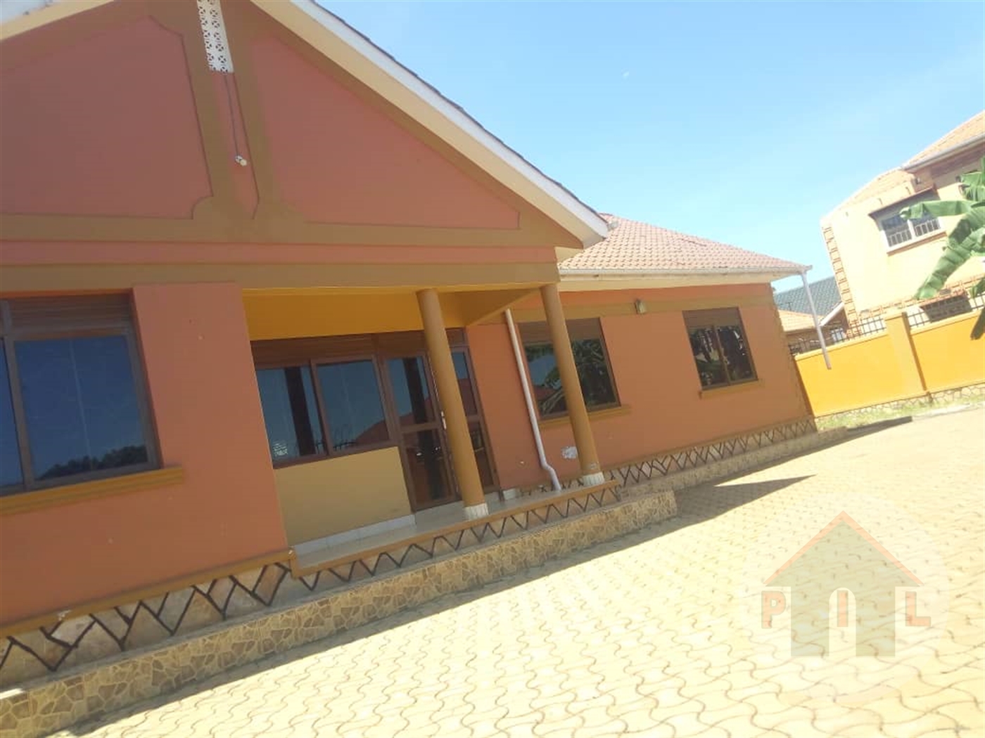 Bungalow for sale in Kyanja Wakiso