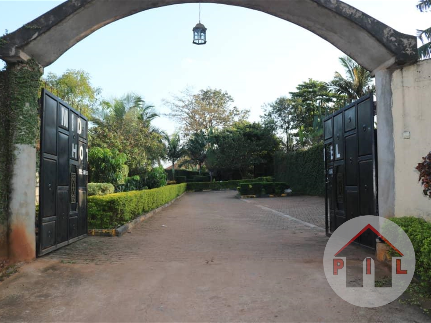 Hotel for sale in Zana Wakiso