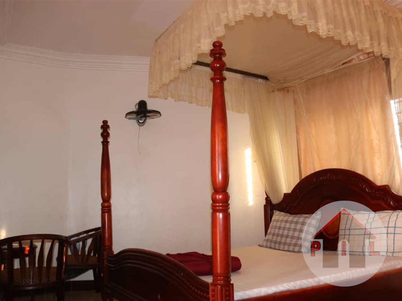 Hotel for sale in Zana Wakiso