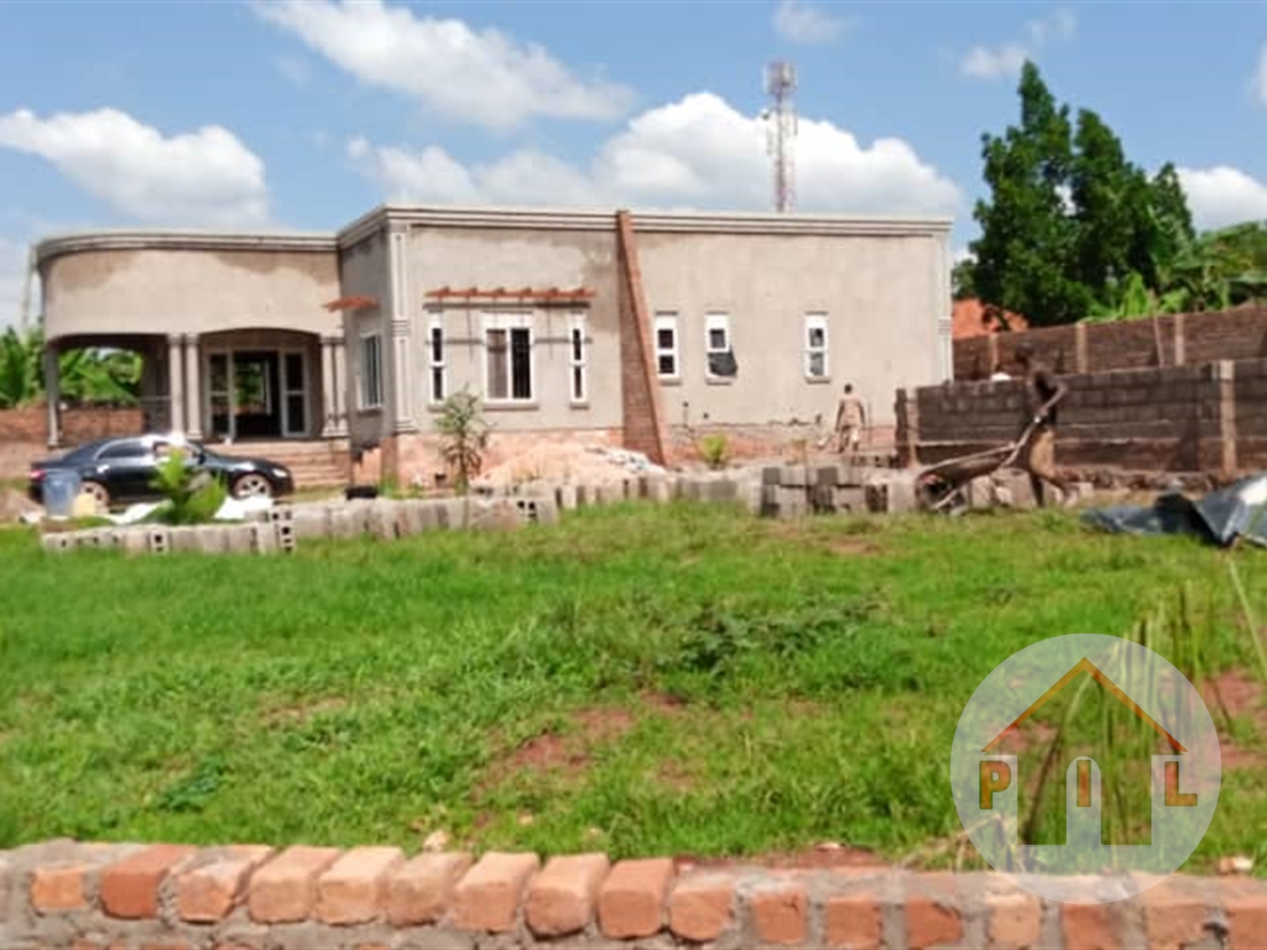 Shell House for sale in Nakweelo Wakiso