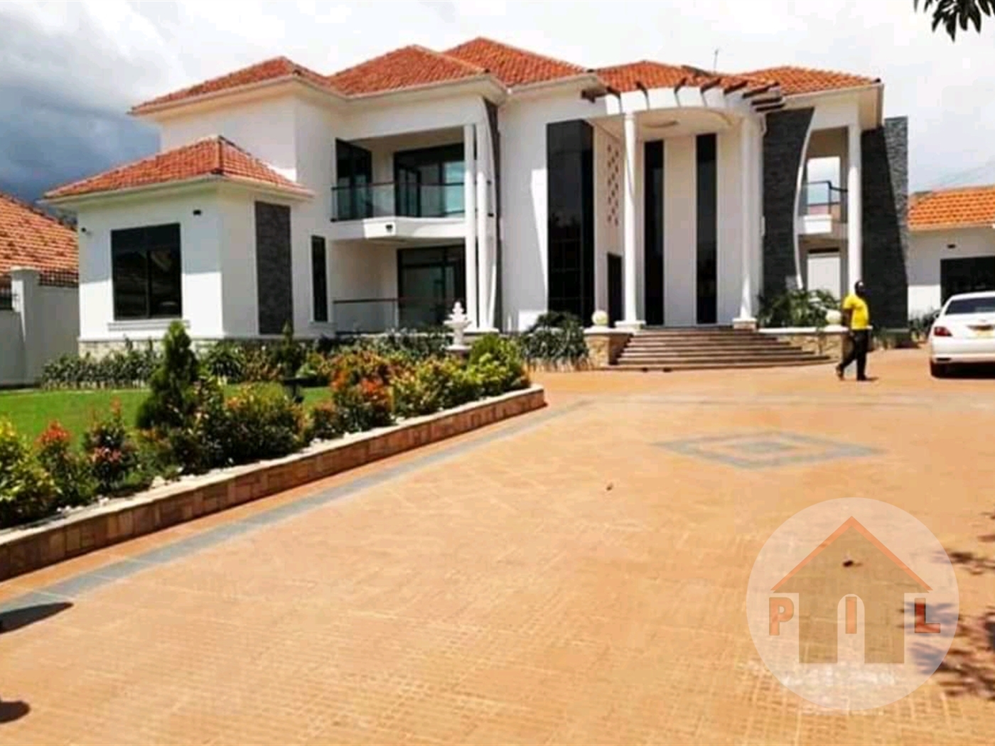 Mansion for sale in Muyenga Kampala