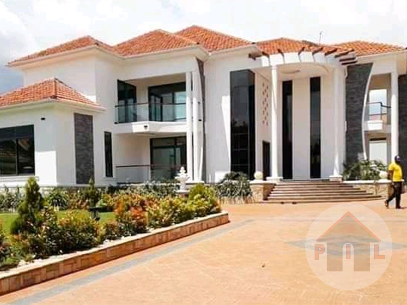 Mansion for sale in Muyenga Kampala