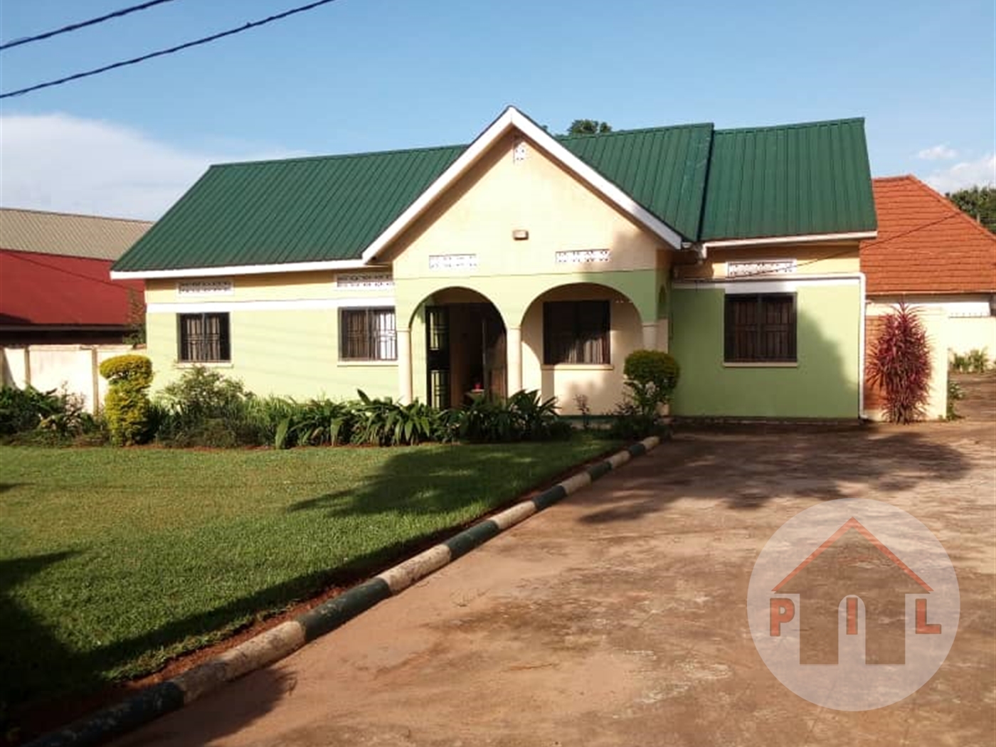 Bungalow for sale in Kiwaatule Wakiso