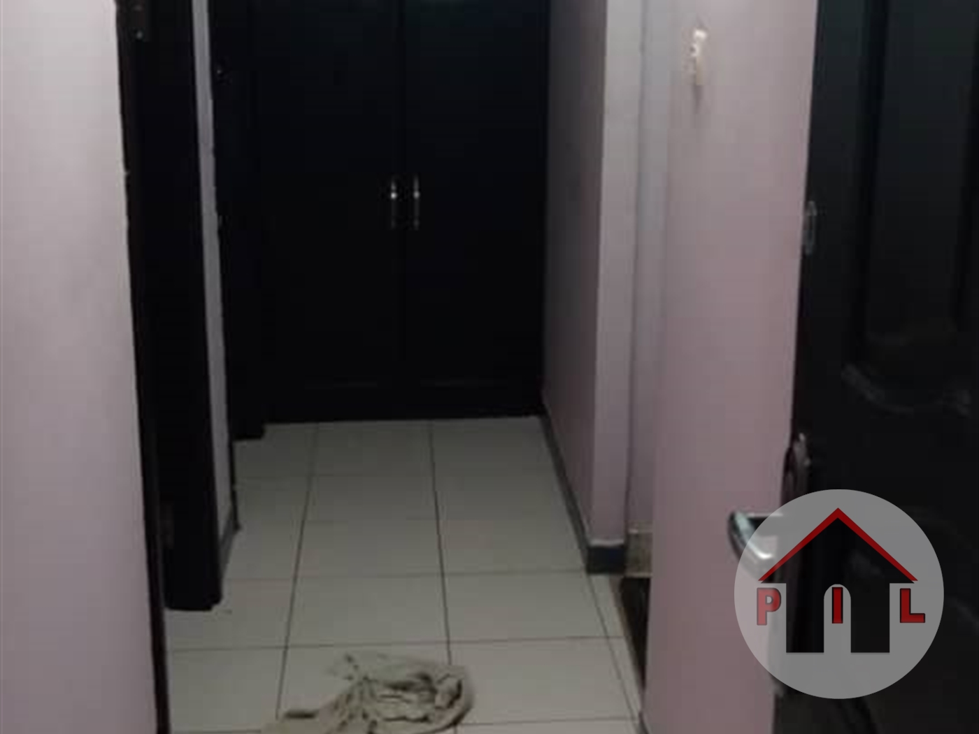 Apartment for sale in Bugoloobi Kampala