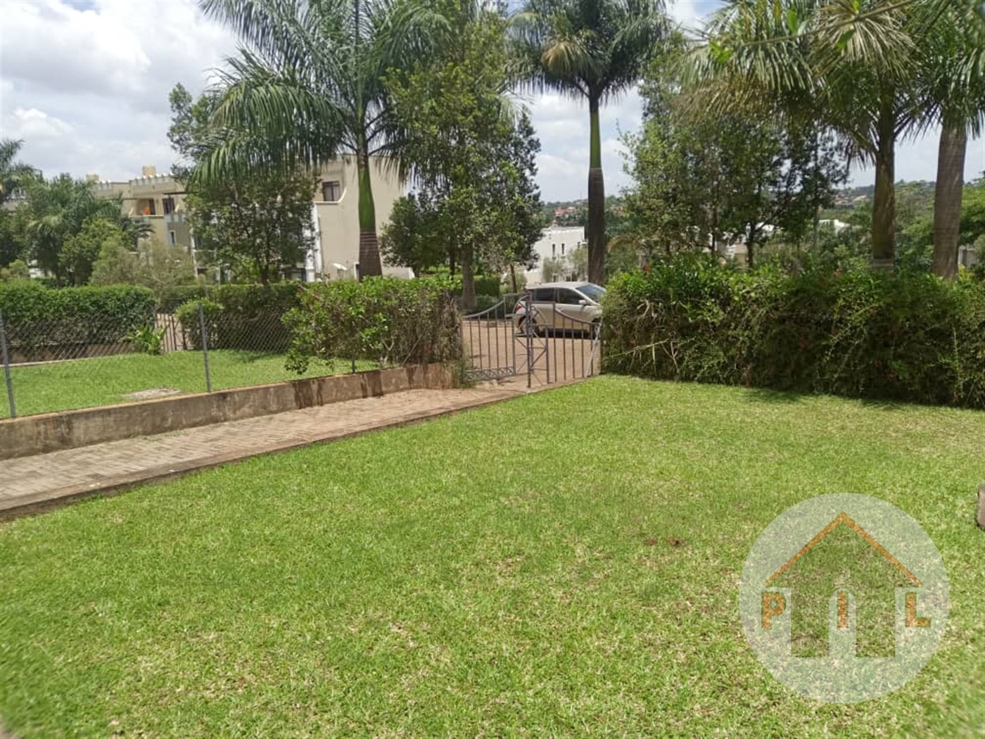 Villa for rent in Butabika Kampala