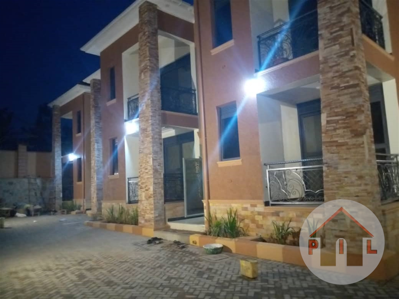 Apartment for rent in Komamboga Wakiso