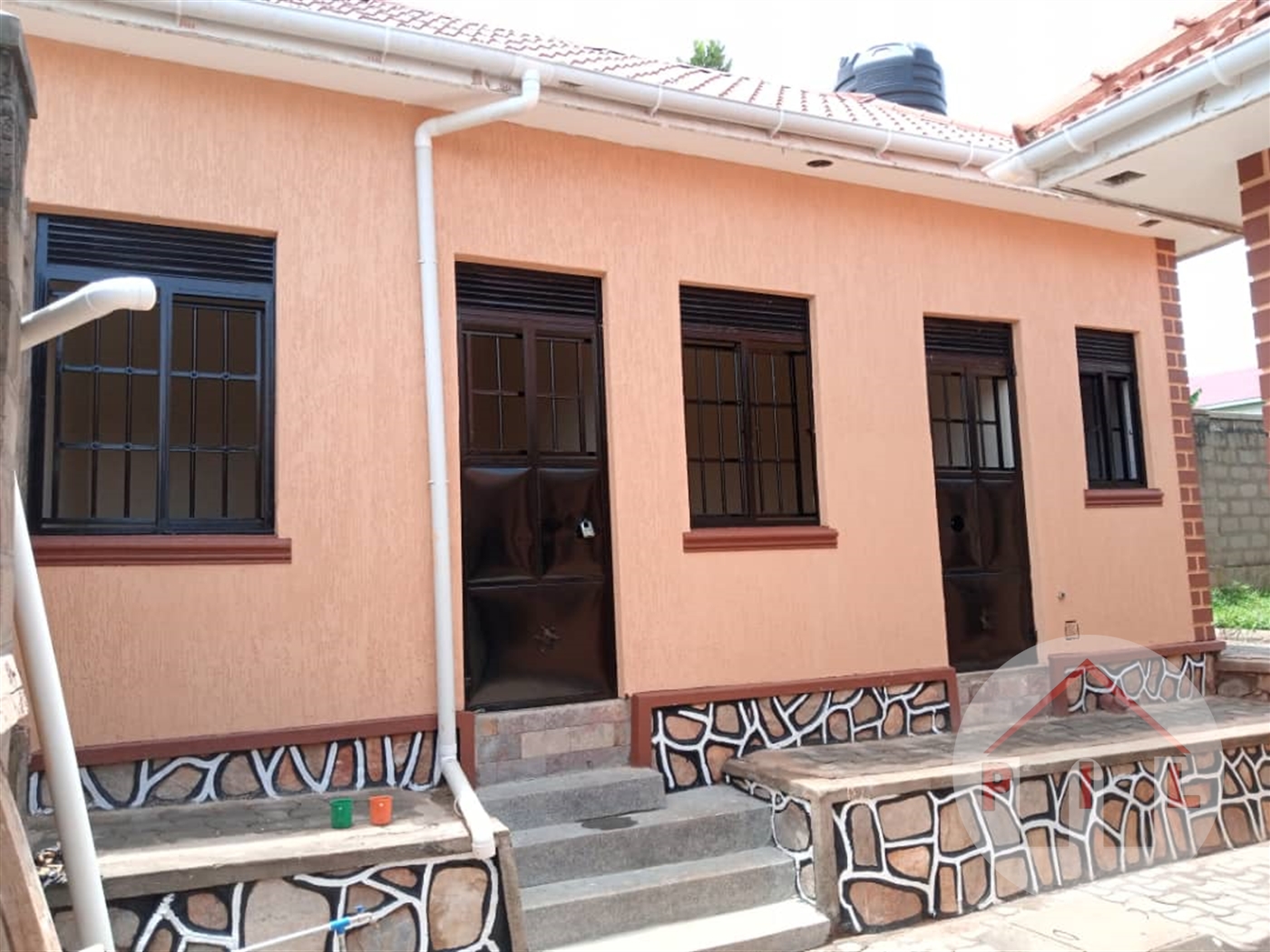 Bungalow for sale in Kitende Wakiso