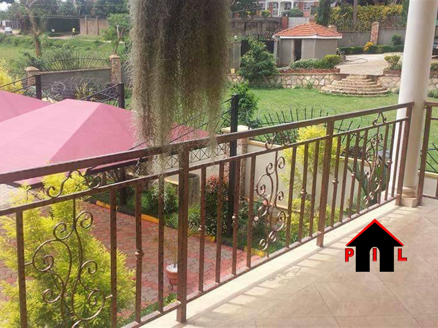 Mansion for sale in Bbunga Wakiso