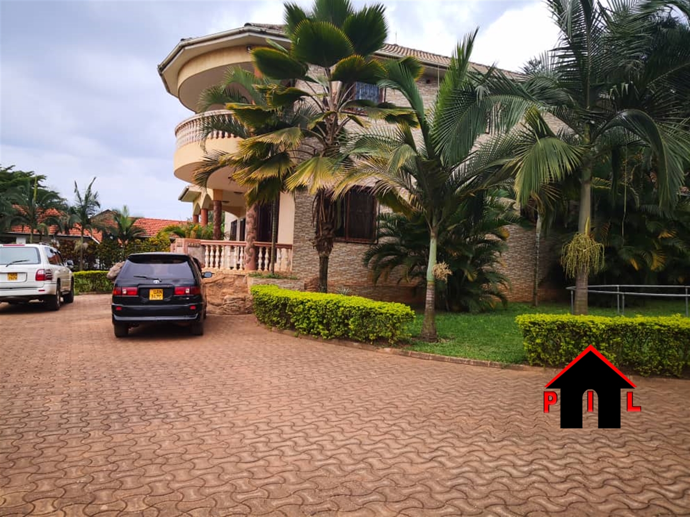 Mansion for sale in Naguru Kampala