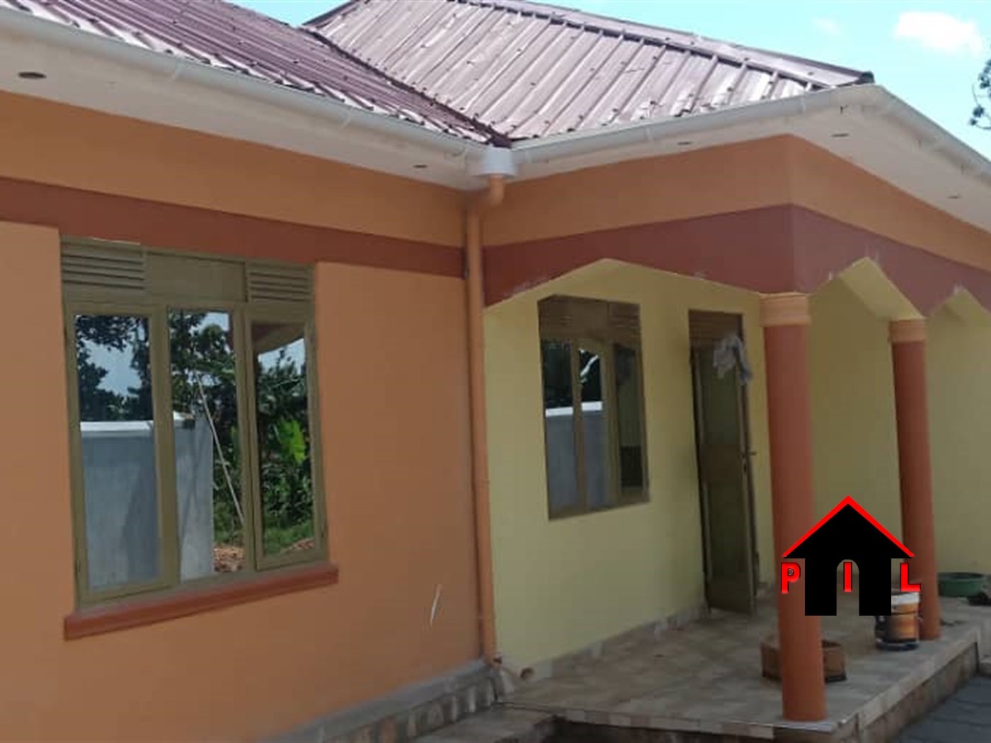 Bungalow for sale in Nansana Wakiso