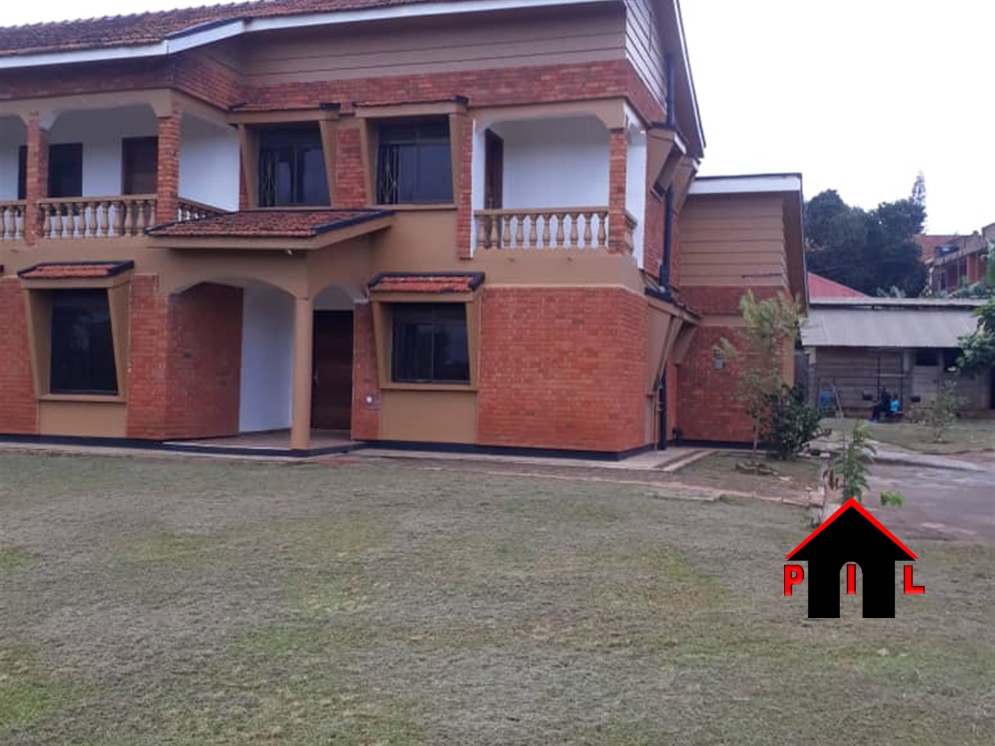 Mansion for rent in Bbunga Wakiso