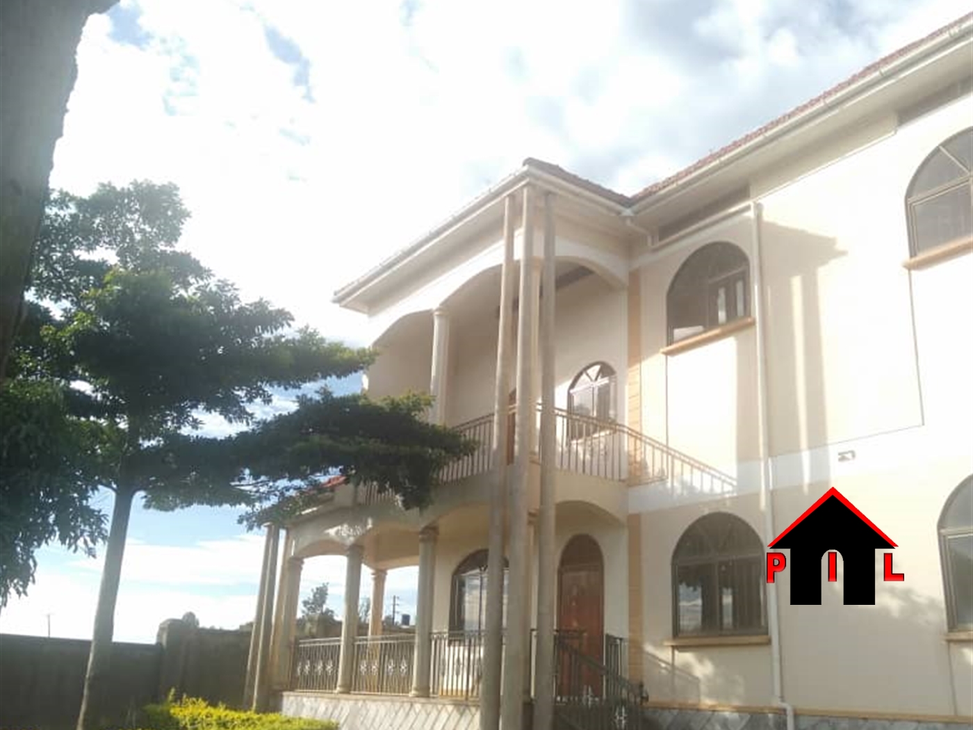 Mansion for sale in Seguku Kampala