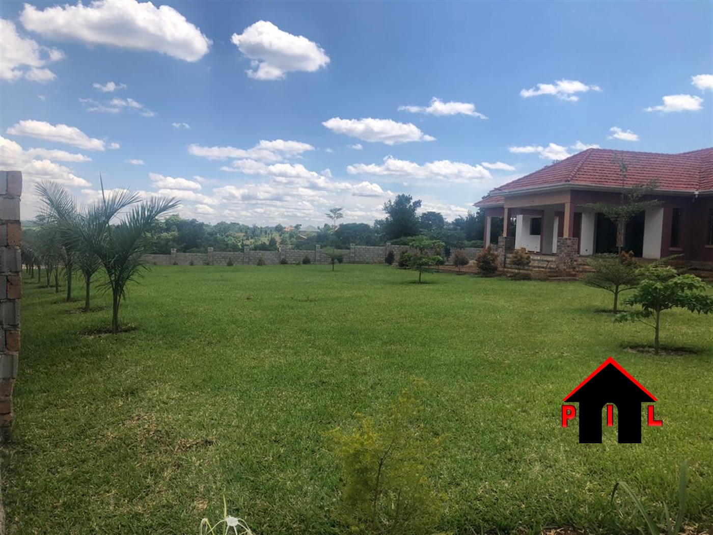 Mansion for sale in Kiwenda Wakiso