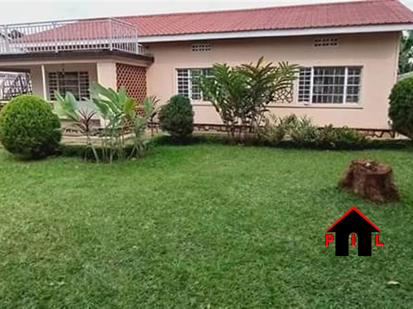 Bungalow for sale in Najjanankumbi Wakiso