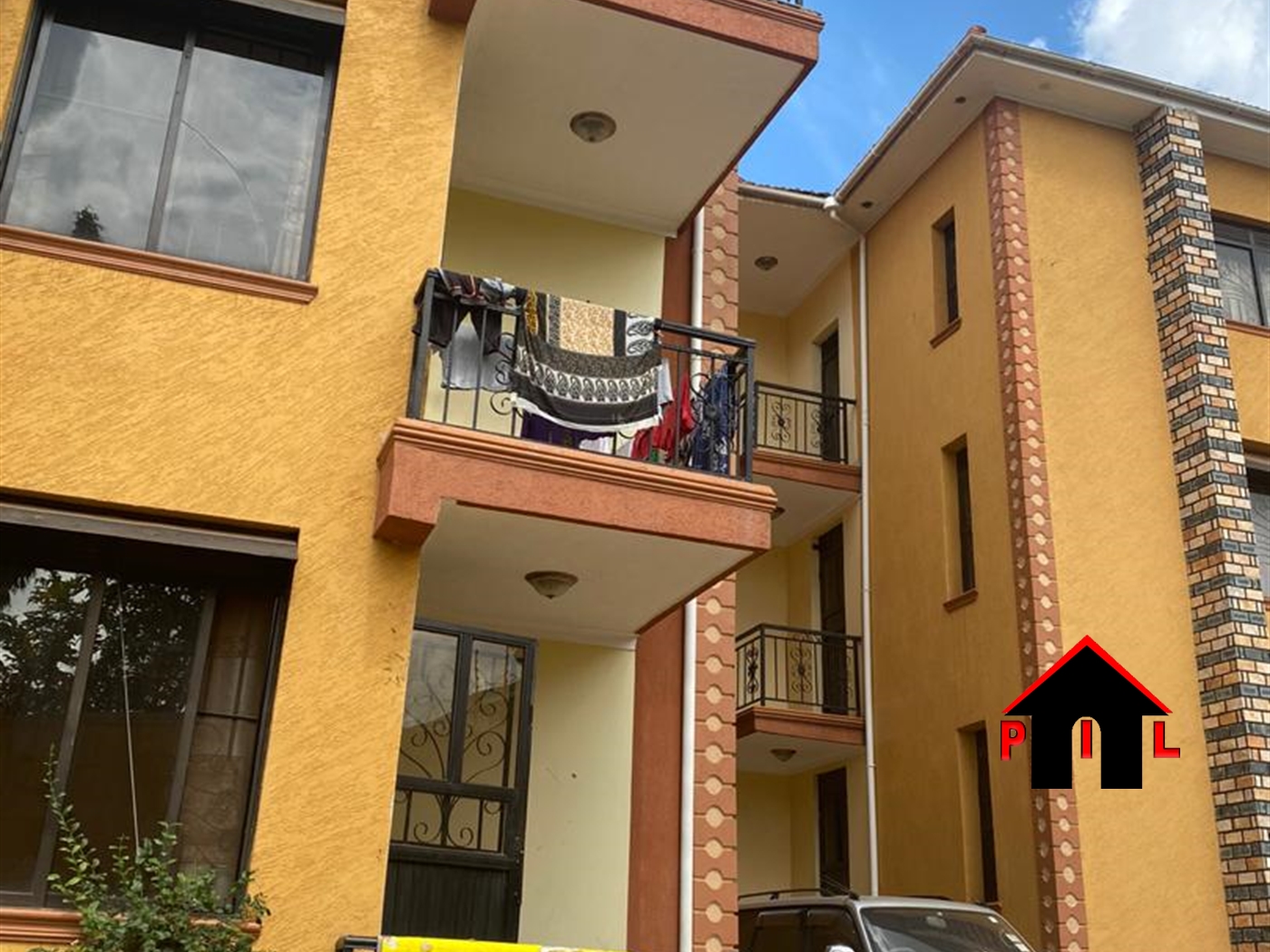 Apartment for sale in Kisaasi Kampala