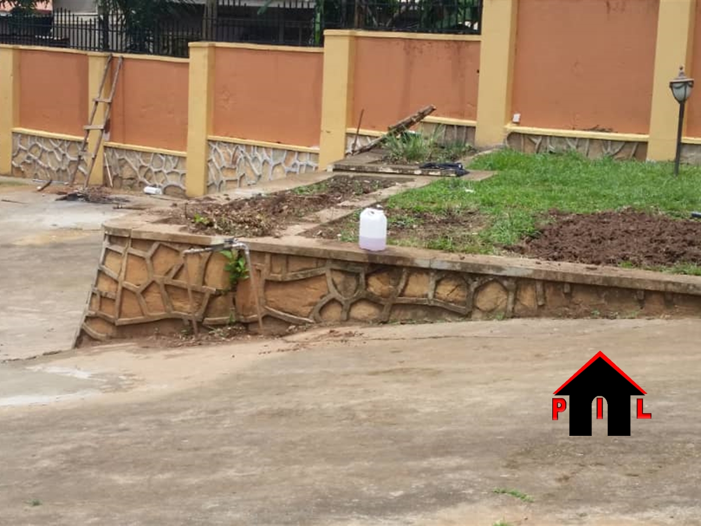 Bungalow for sale in Bweyogerere Wakiso