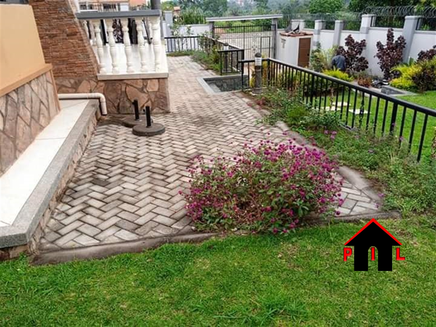 Bungalow for sale in Kira Wakiso