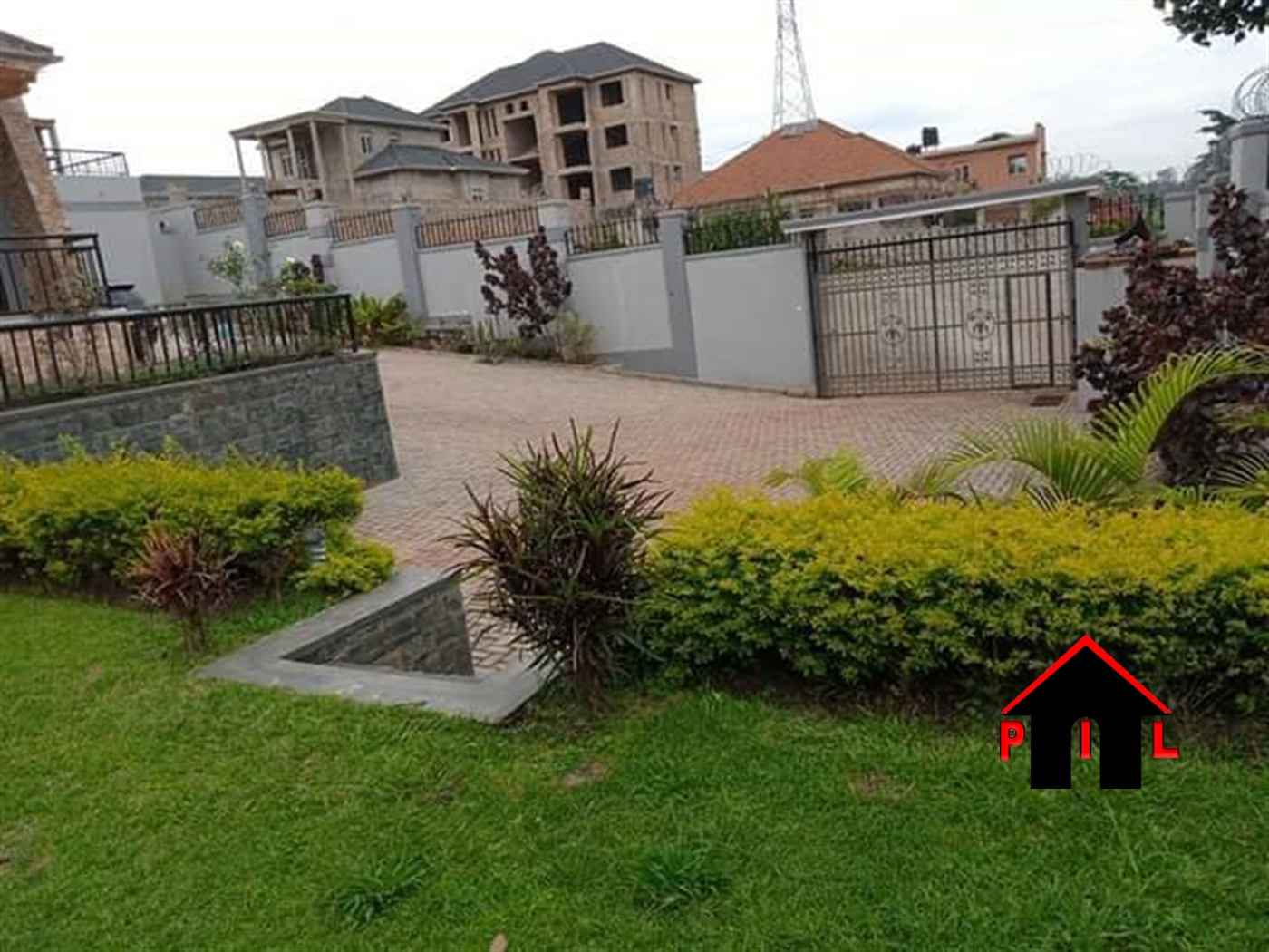 Bungalow for sale in Kira Wakiso