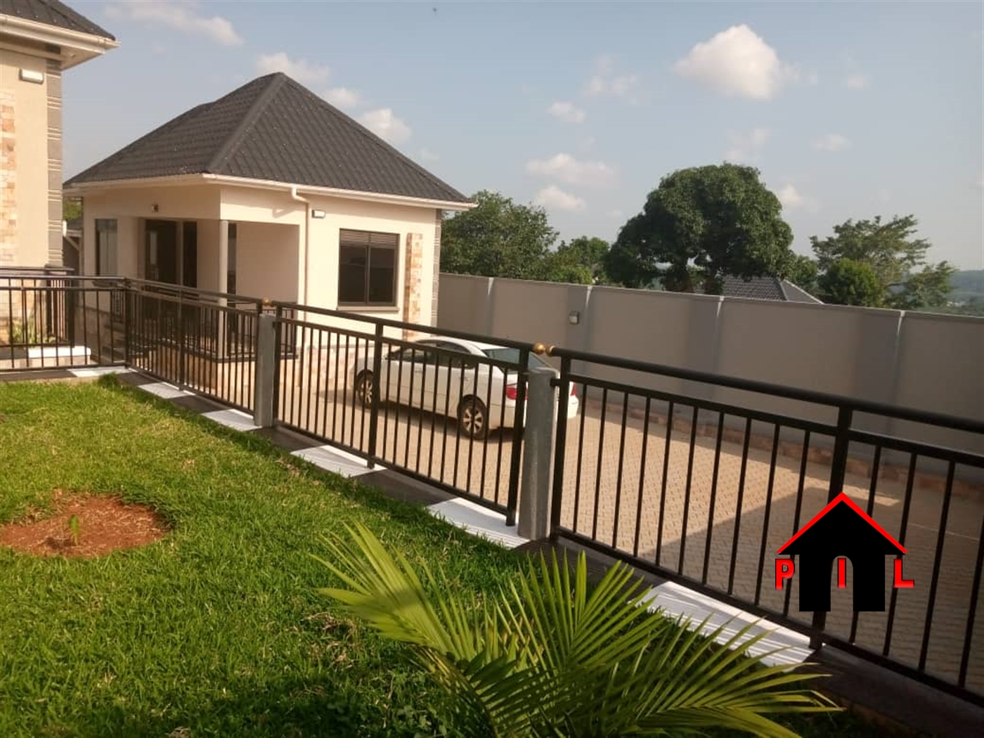 Bungalow for sale in Maya Wakiso