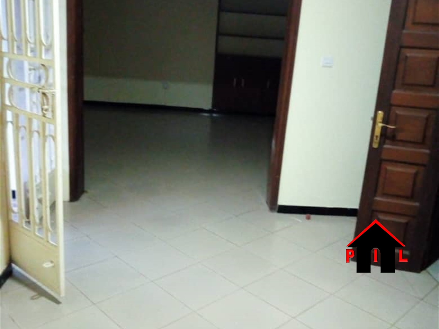 Semi Detached for rent in Bukoto Kampala