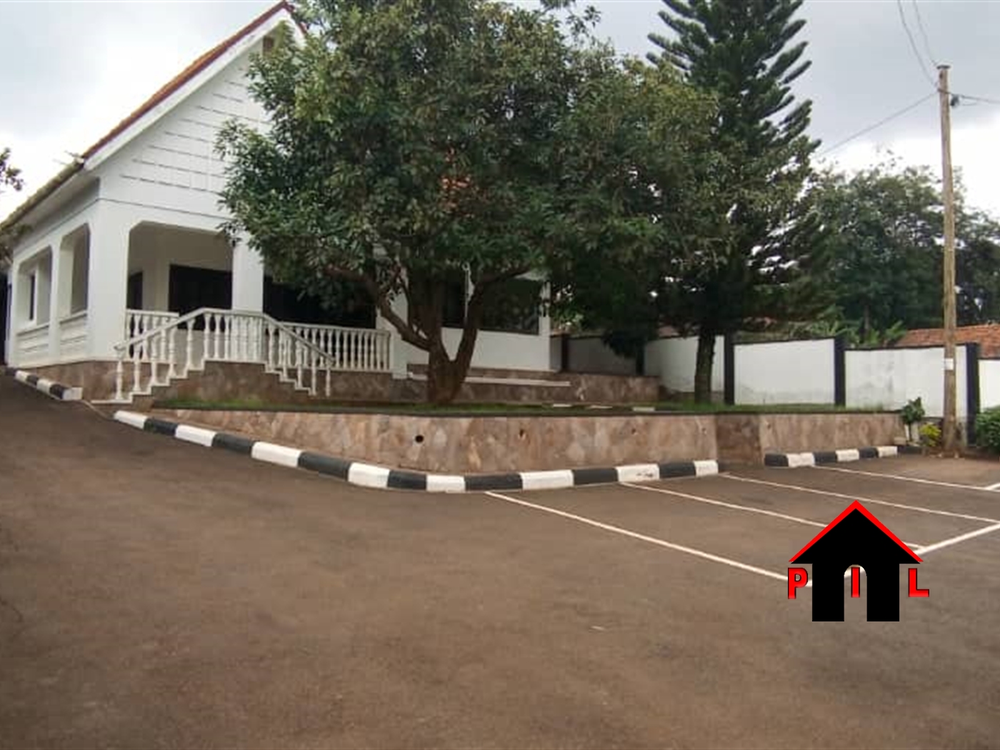 Bungalow for sale in Muyenga Kampala