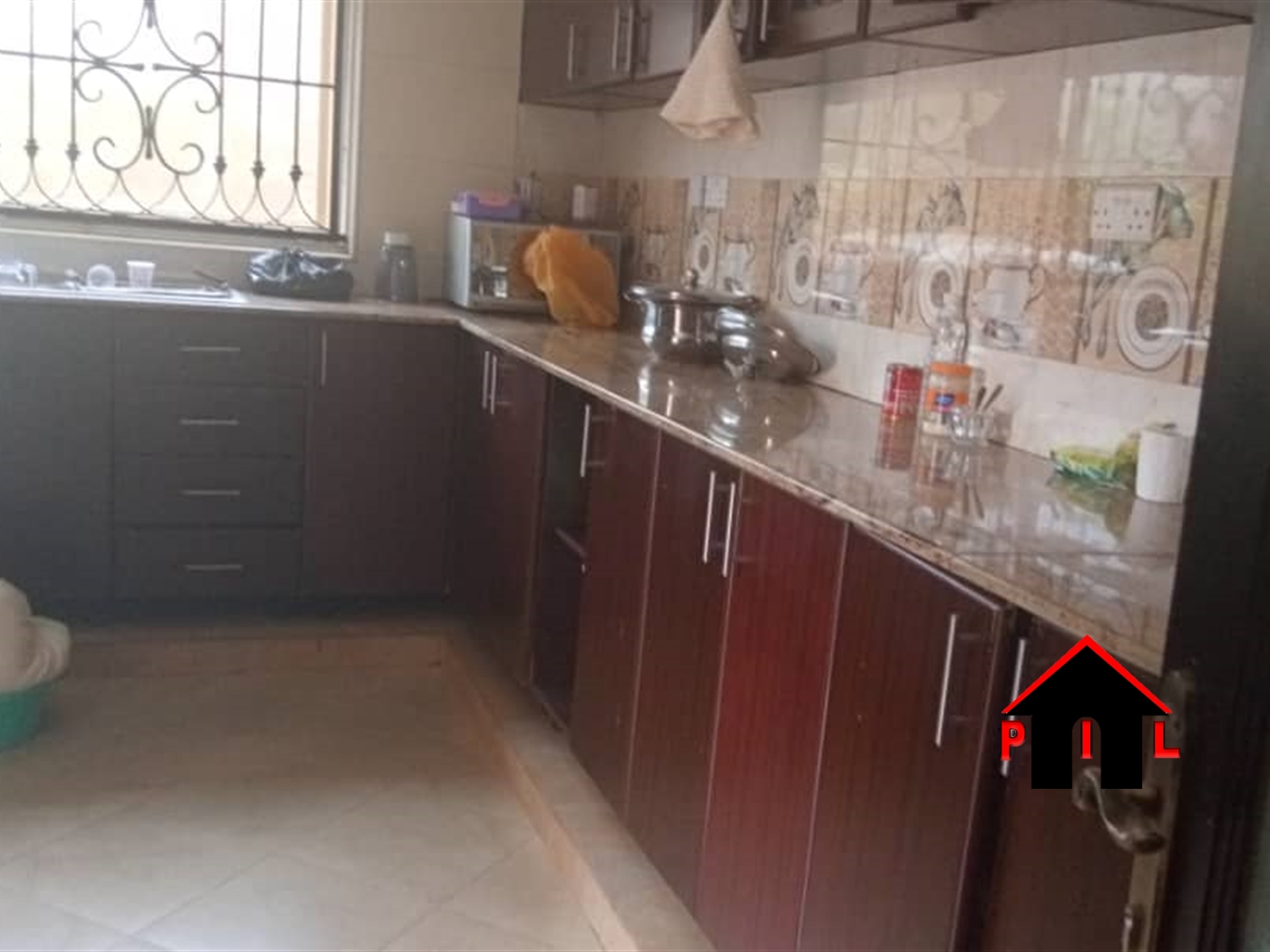 Storeyed house for sale in Namugongo Wakiso