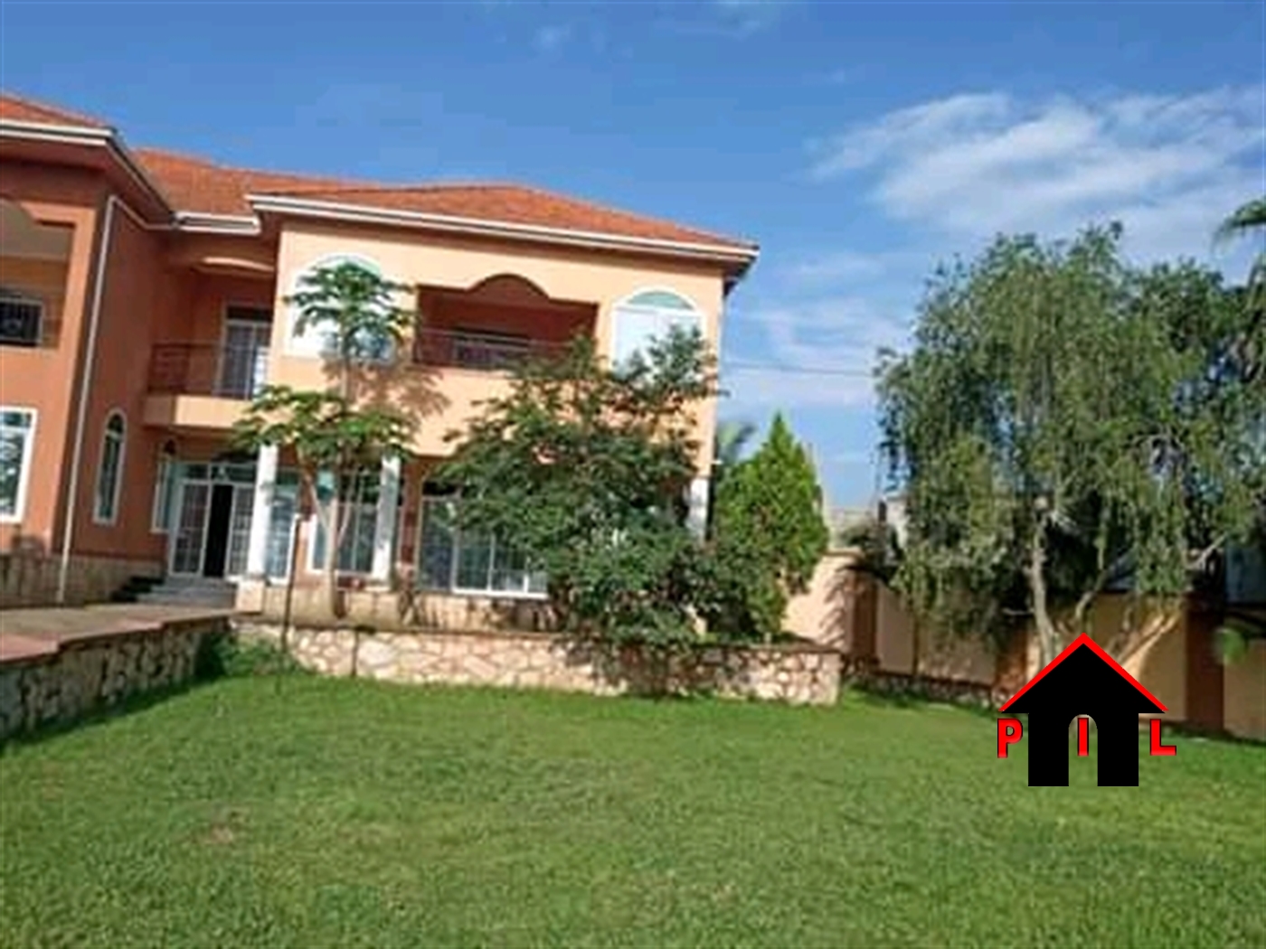 Mansion for sale in Bbunga Wakiso