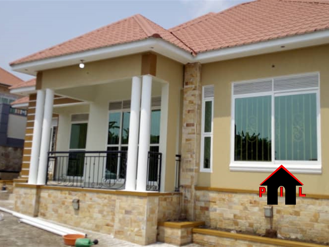 Bungalow for sale in Kitende Wakiso