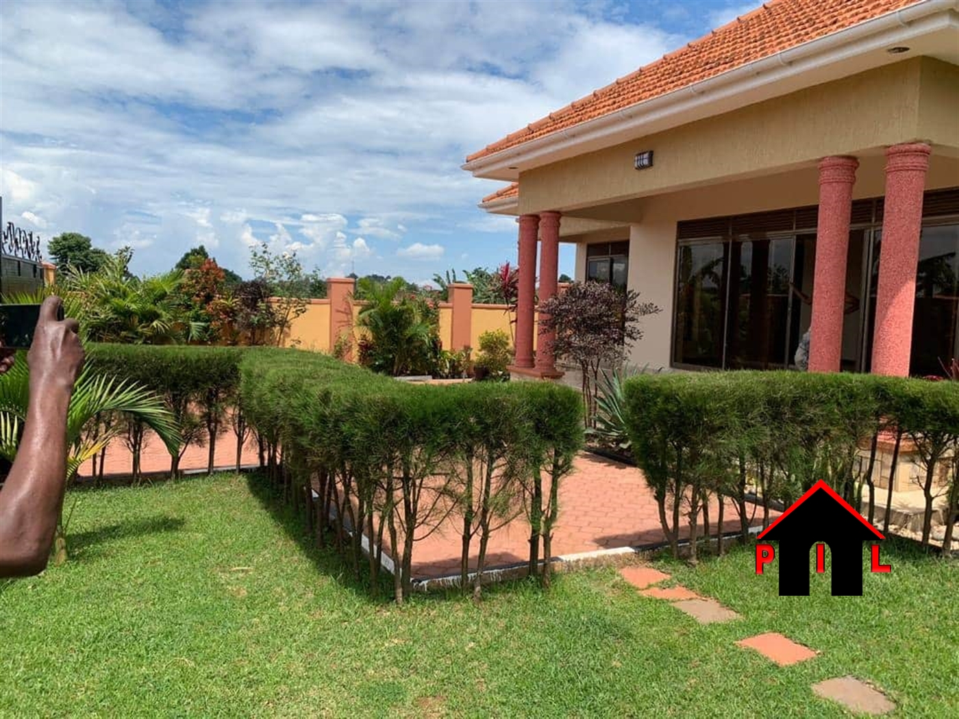 Bungalow for sale in Kawuku Wakiso