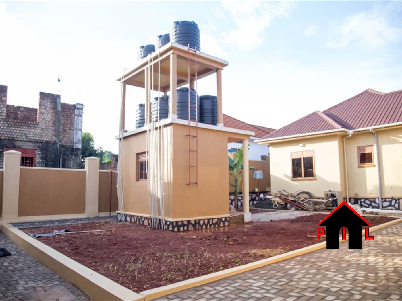 Semi Detached for rent in Kawuku Kampala