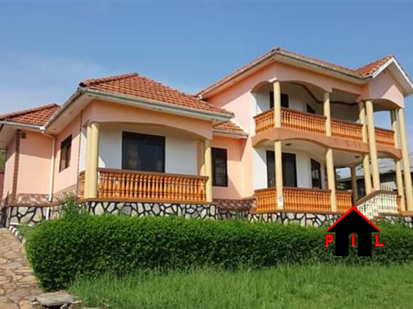 Mansion for sale in Bwebajja Wakiso