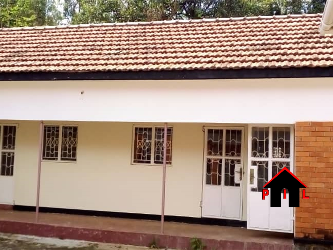 Bungalow for rent in Kansanga Kampala