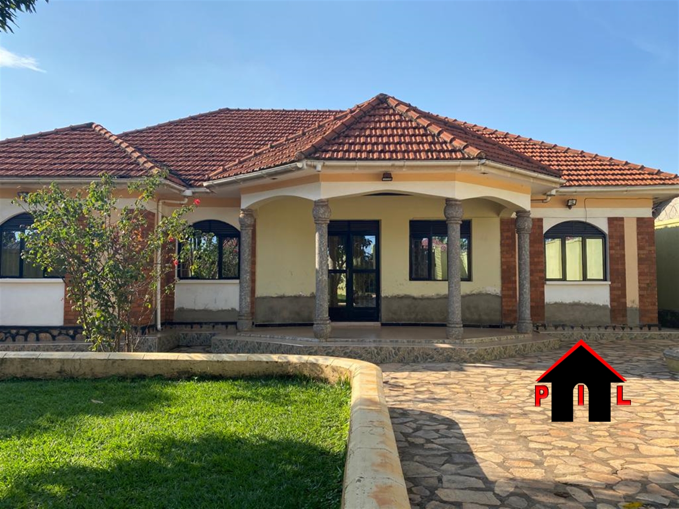 Bungalow for sale in Kanyogoga Wakiso